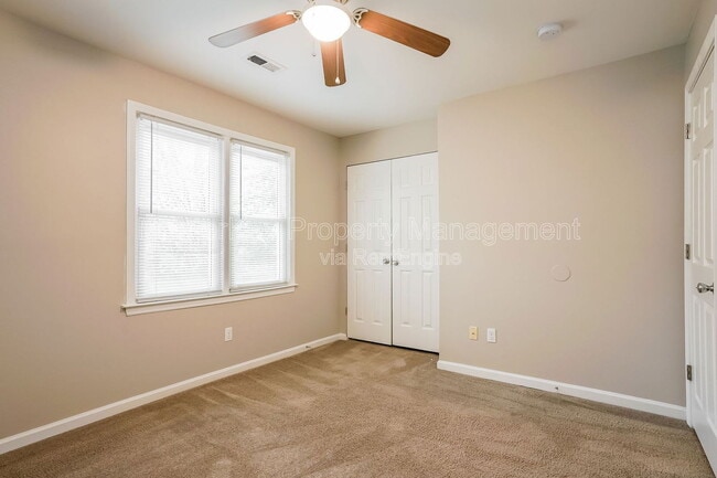 Building Photo - 121 S Atley Ln