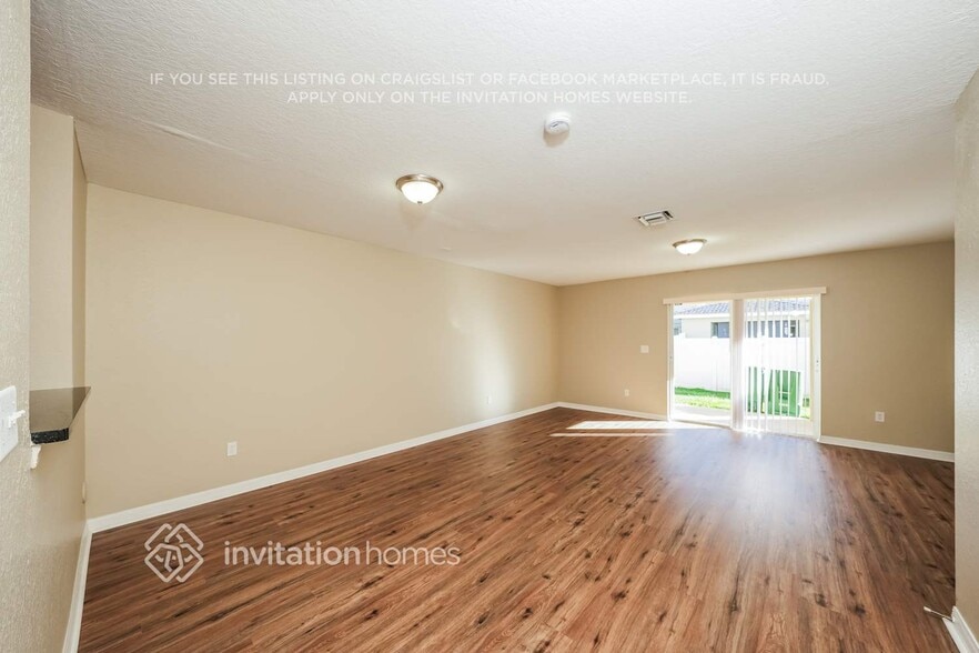 Building Photo - 5958 London Ln