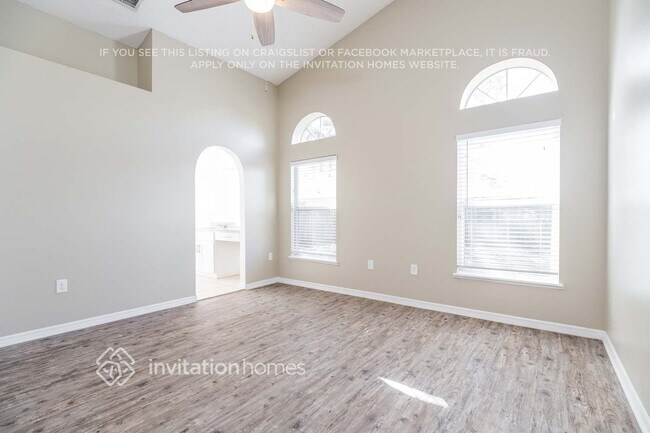 Building Photo - 2848 Crofton Way