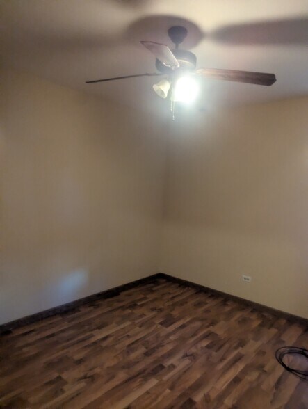 Living room very spacious - 1722 S Ashland Ave