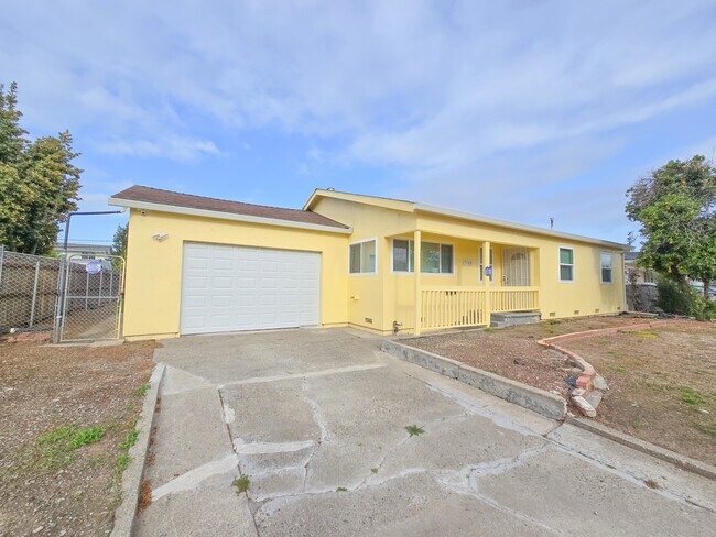 Building Photo - 7140 Chris Ave