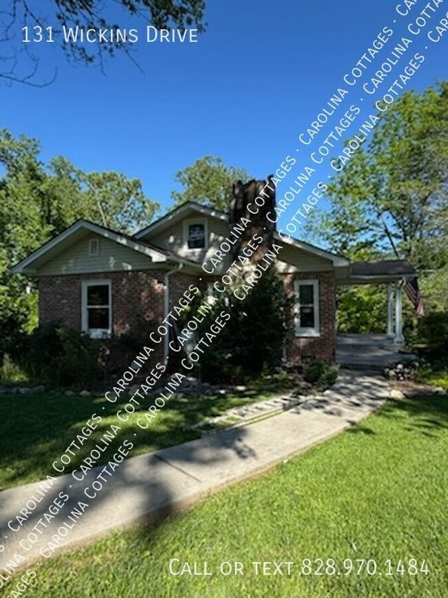 Building Photo - 131 Wickins Dr