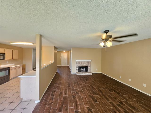 Building Photo - 349 Firewheel Rd