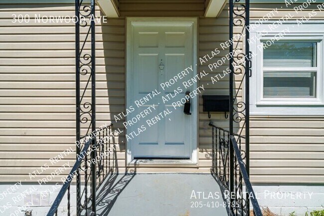 Building Photo - 300 Norwood Ave