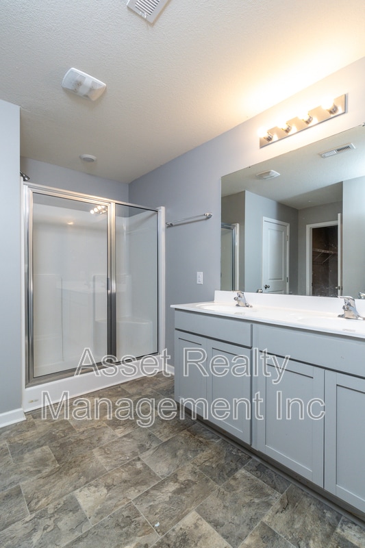 Building Photo - 1614 River Poppy Road