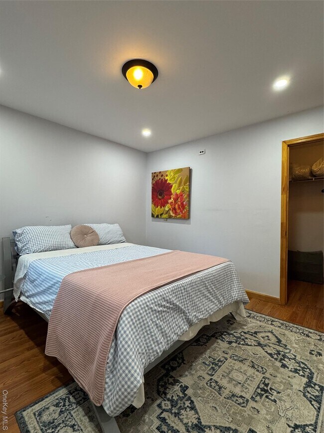 Building Photo - 287 NY-32