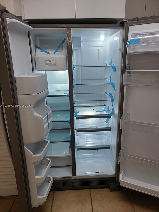 Building Photo - 10282 NW 9th St Cir