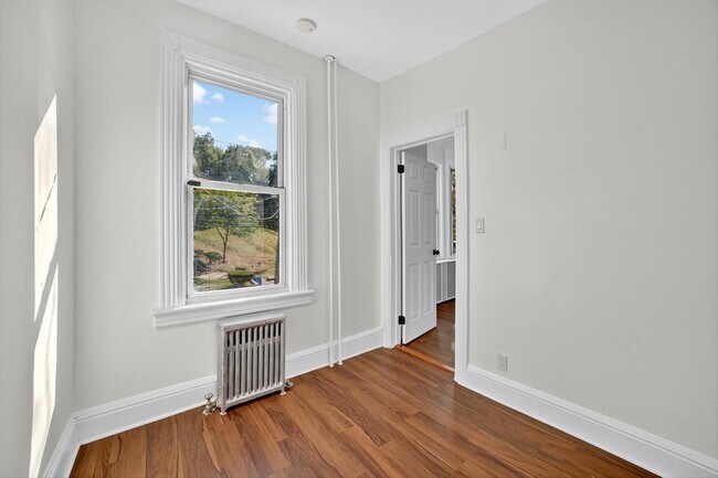 Building Photo - 59 Park Hill Ave