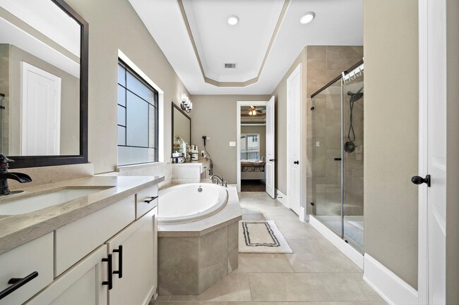 Building Photo - 31041 Pecan Creek Dr