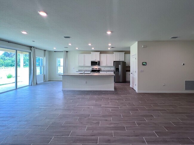Building Photo - 3BR/2BA Smart Home in Arbor Greens - available Early October!