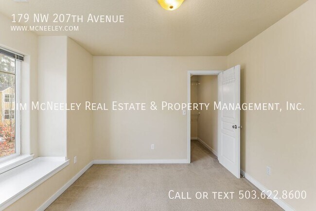 Building Photo - 179 NW 207th Ave