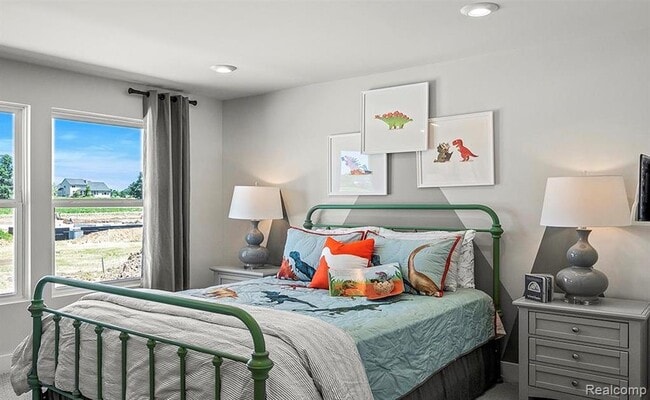 Building Photo - 59579 Schuss Gully Dr