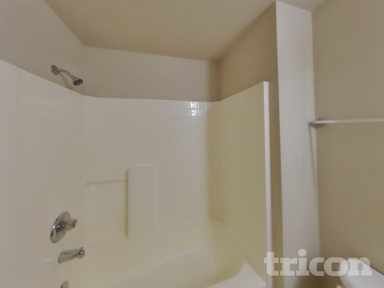 Building Photo - 7323 176th St Ct E