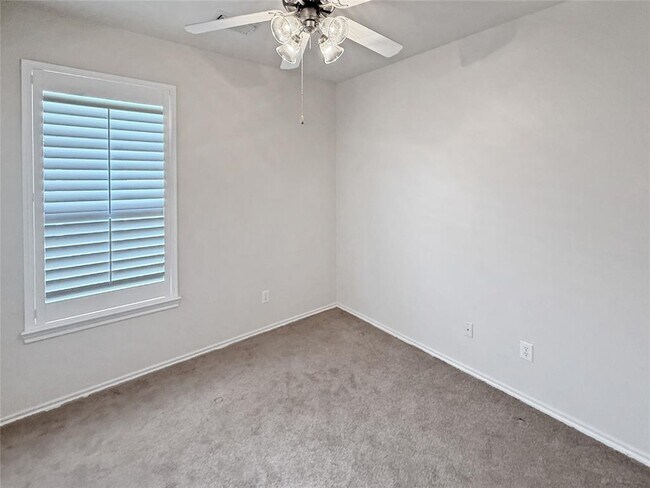 Building Photo - 21910 Whispering Daisy Ct