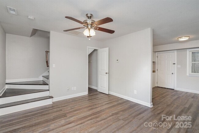 Building Photo - 1512 Seigle Ave