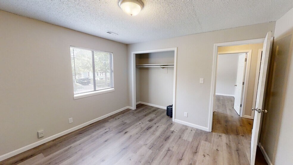 Interior Photo - Harrison Street Apartments
