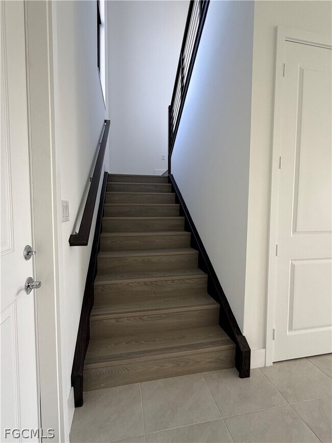 Building Photo - 5166 Julienne Rd