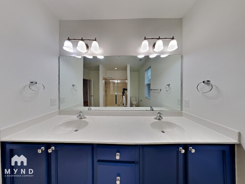 Building Photo - 10130 Marleybone Dr