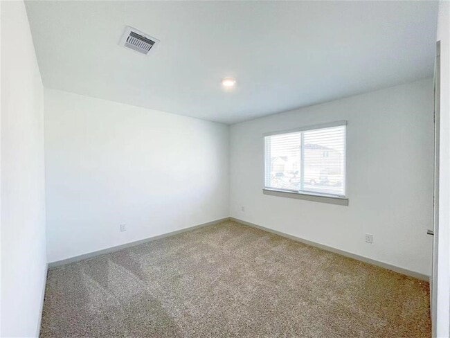 Building Photo - 28935 Yulee Mill Dr