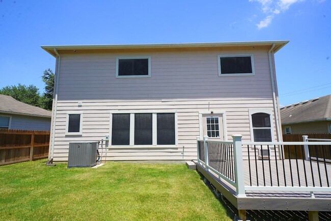 Building Photo - Lovely Cul-De-Sac Home in Schertz/Cibolo Now Available - Realtor Commission: $500