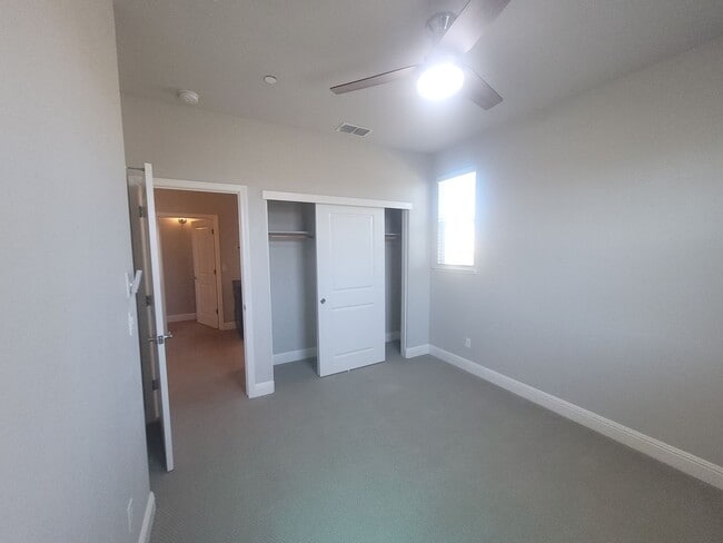 Building Photo - New home in Rancho Cordova in Veranda at S...