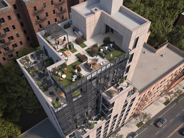 Building Photo - 5055 Broadway