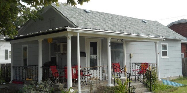 Primary Photo - 701 East 2nd