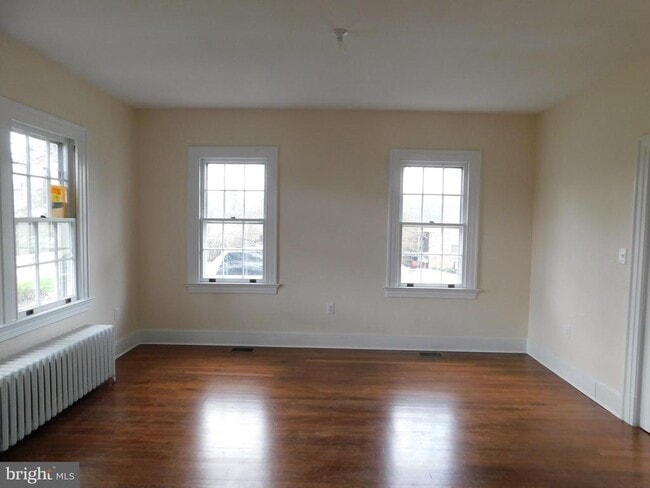 Building Photo - 179 Berrys Ferry Rd