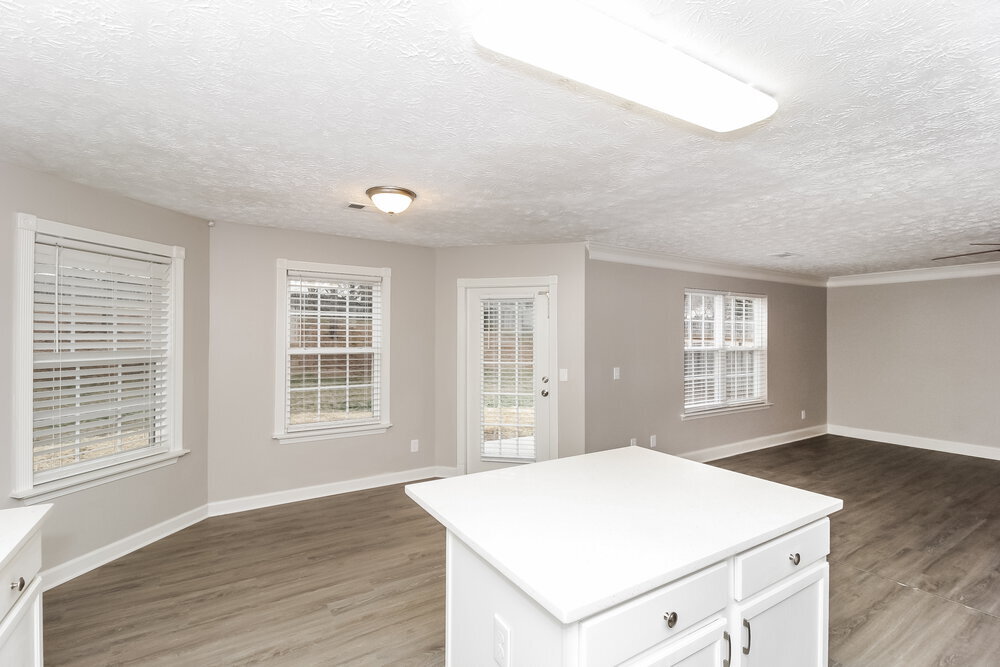 Building Photo - 304 Westminster Dr