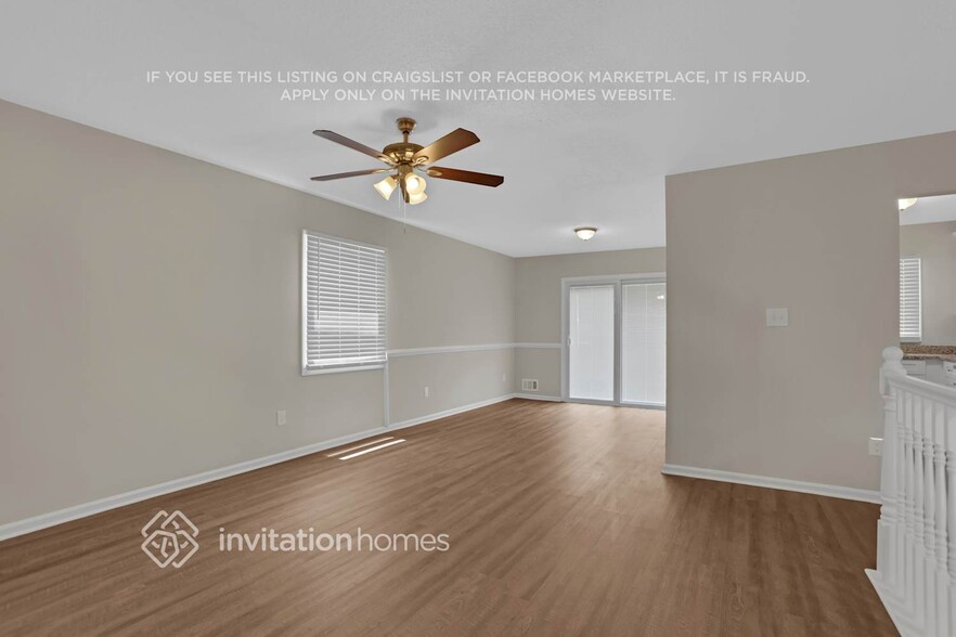 Building Photo - 255 Basswood Ct
