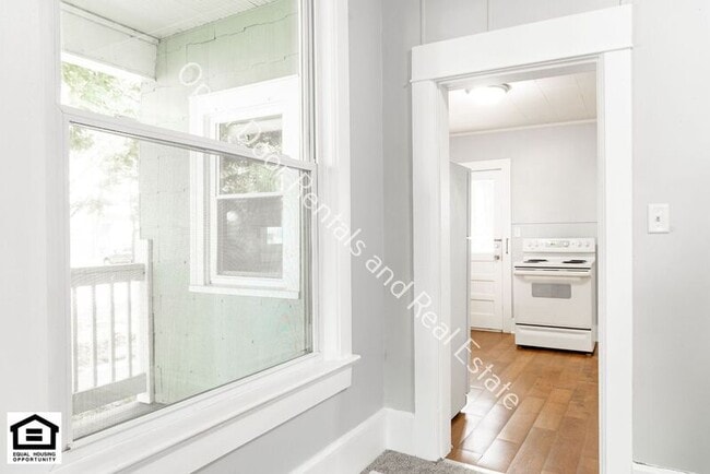 Building Photo - 601/603 N Jackson St