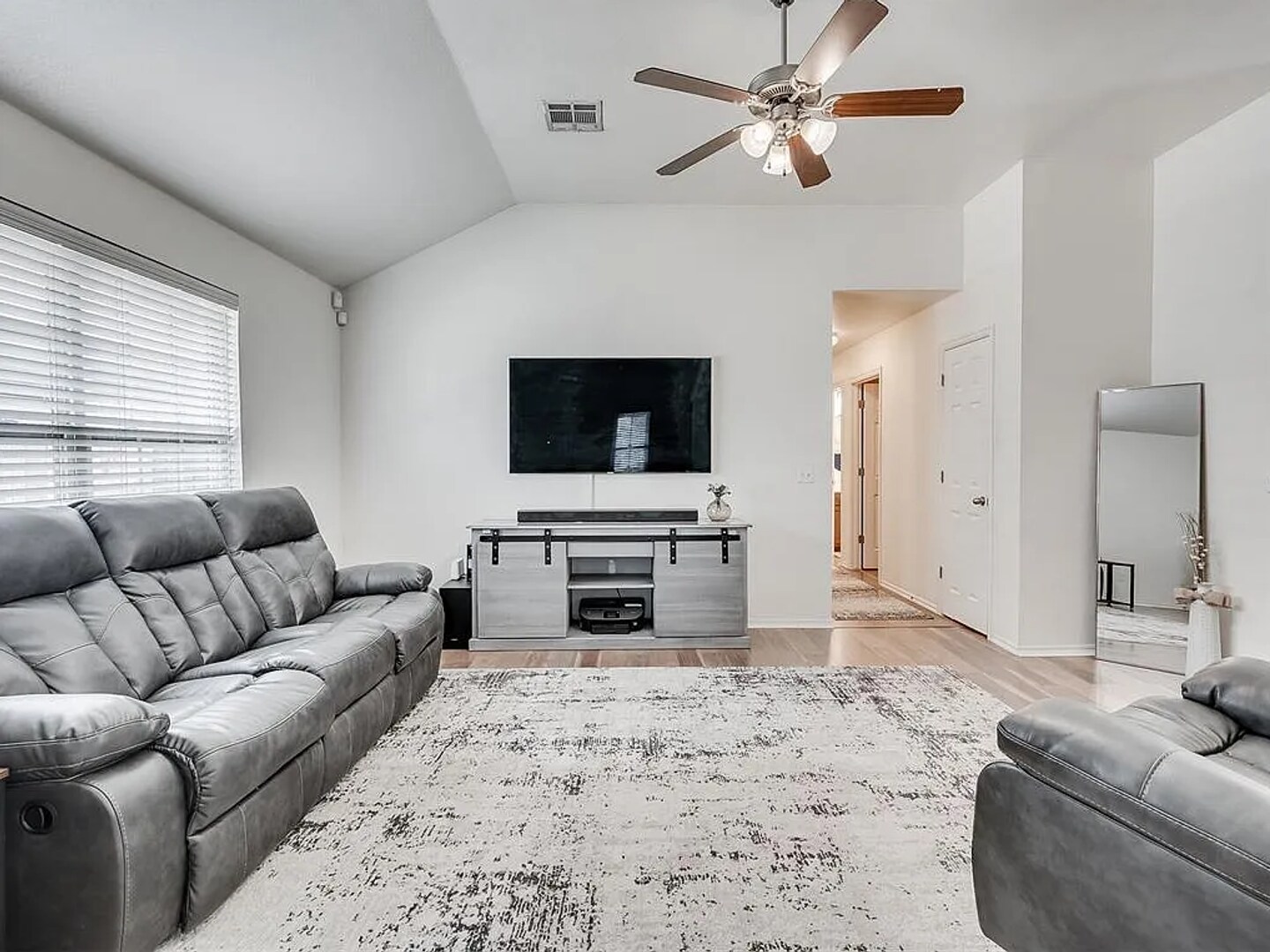 Building Photo - 2221 NW 199th St