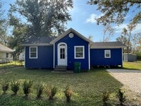 Building Photo - Renovated 2 Bed 2 Bath Lake Charles