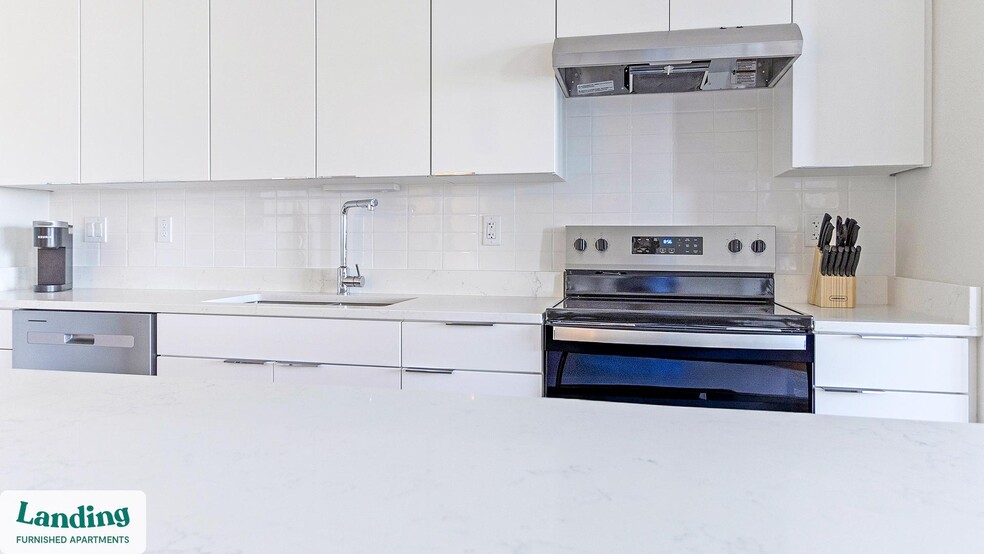 Building Photo - 4341 34th St S