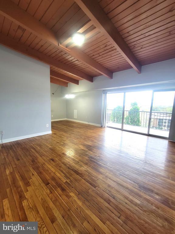 Building Photo - 5532 Karen Elaine Dr