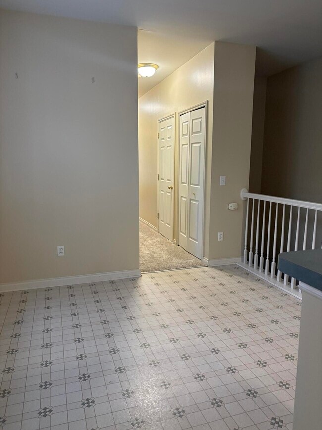 Building Photo - 534 Constitution St