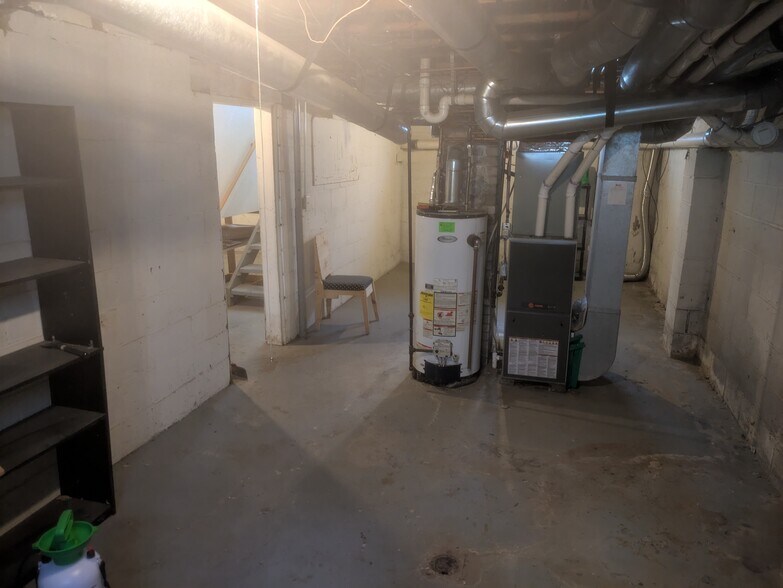 Basement - 127 pleasant Ave