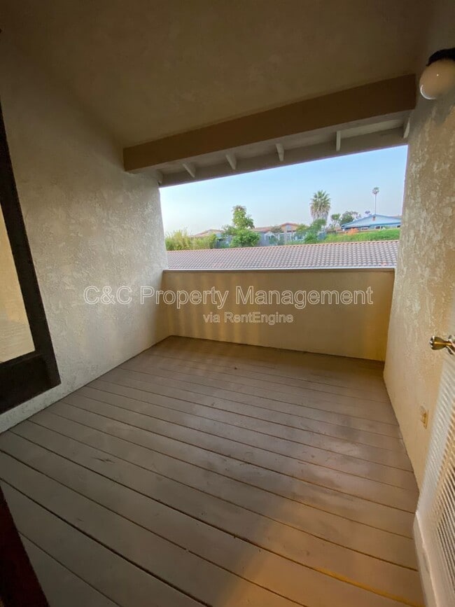 Building Photo - 3508 Paseo De Los Americanos