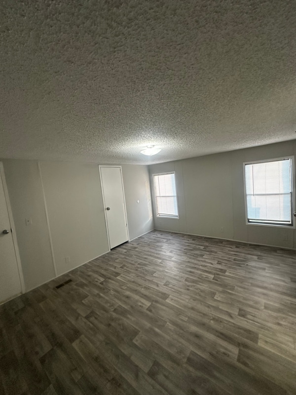 Building Photo - 33230 Walker North Rd