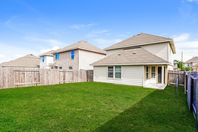 Building Photo - 18831 Venito Dr
