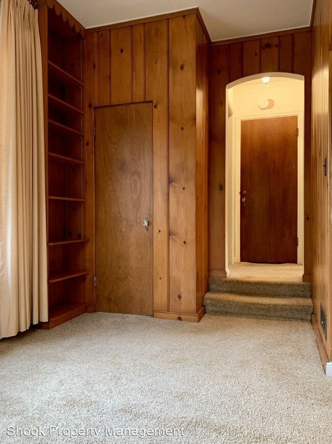 Building Photo - 2 br, 1.5 bath House - 1101 S 9th St