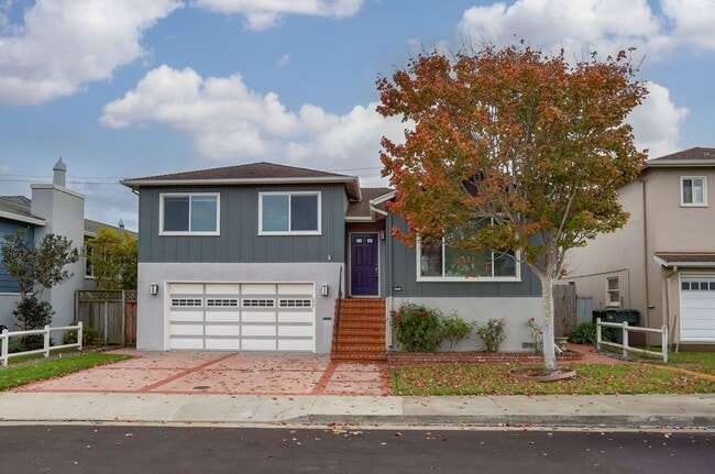 Building Photo - Extensively remodeled 4 Bed / 3 Bath home in South San Francisco. YouTube tour!