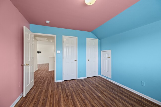 Building Photo - 12202 Mardi Gras Dr
