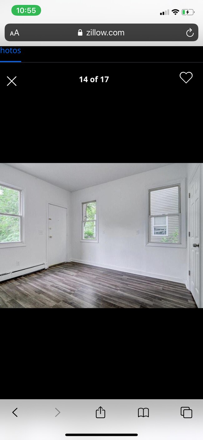 Building Photo - 133 Ward St