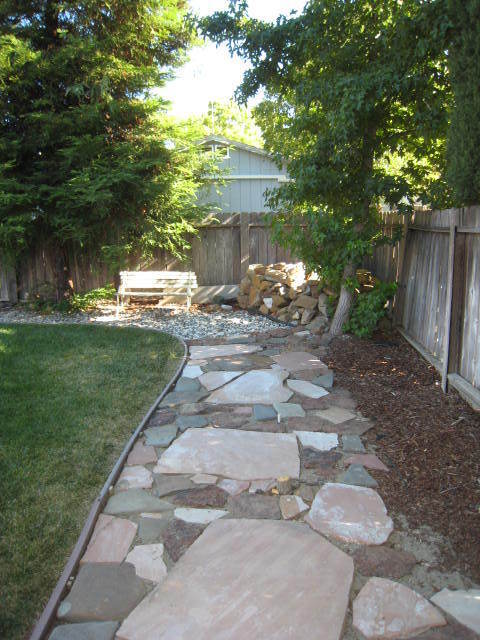 Building Photo - Charming 3-bedroom, 1-bathroom home!