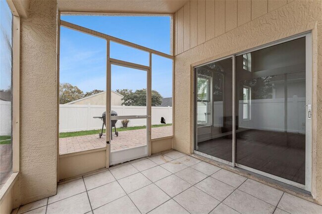 Building Photo - 7236 Somersworth Dr