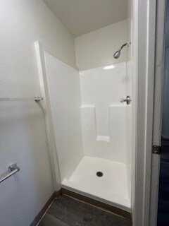 Building Photo - 4688 Huntington Dr S