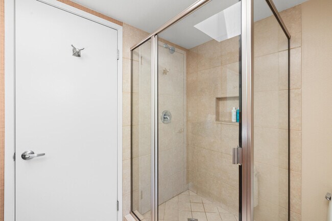 Building Photo - 70520 Gardenia Ct