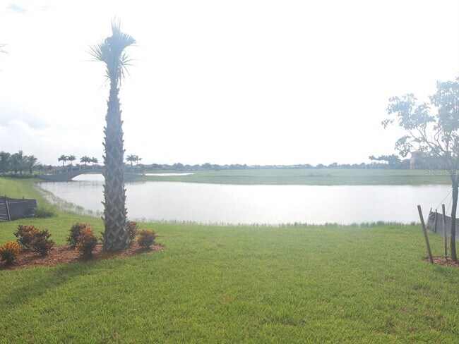 Building Photo - 19224 Isadora St