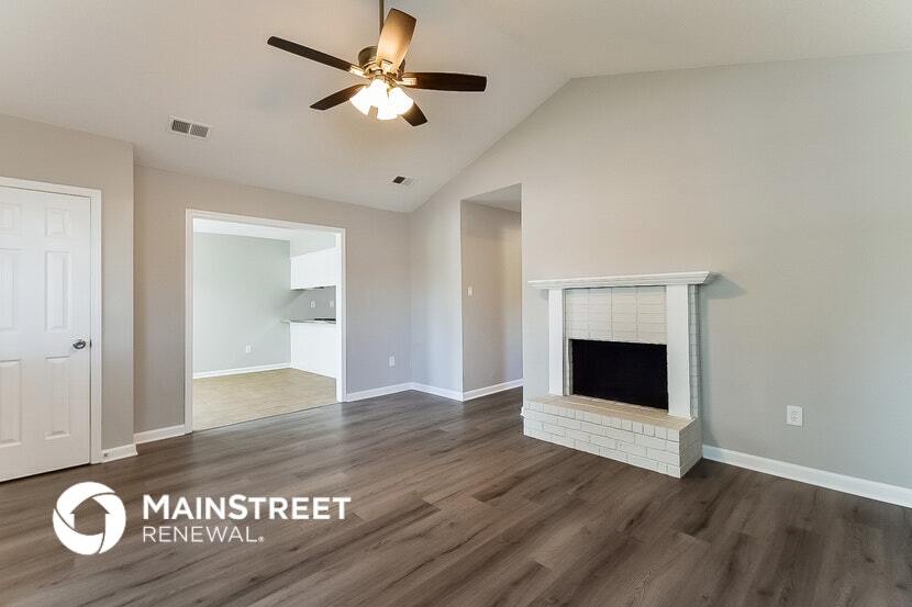 Building Photo - 3437 Laurelwood Dr